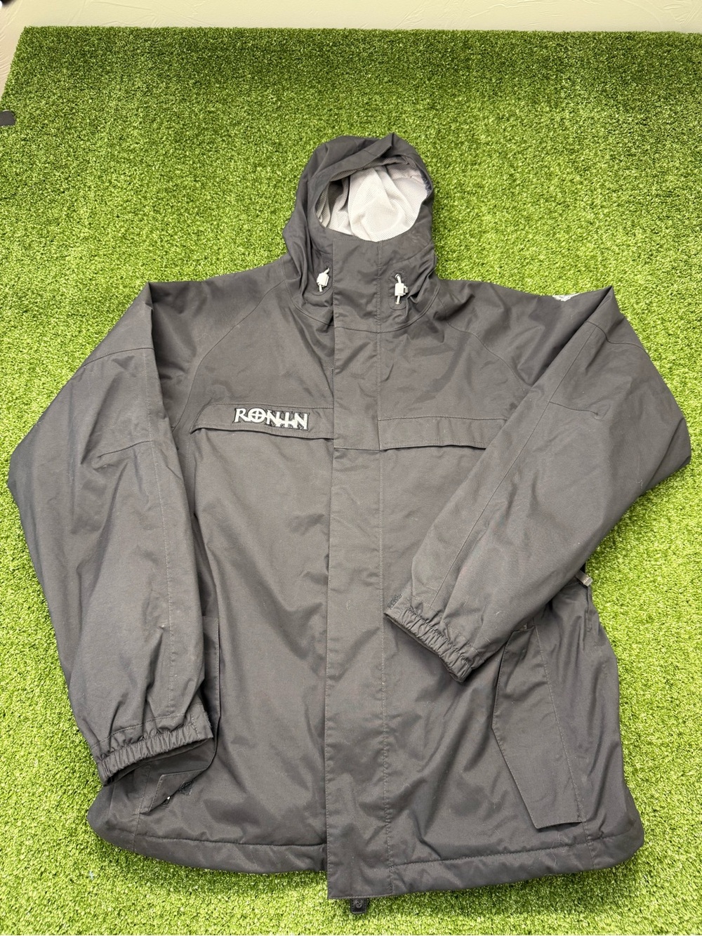 Burton Ronin Men's Black Ski Snowboard Coat Jacket Snow Skirt Vented Hooded Med